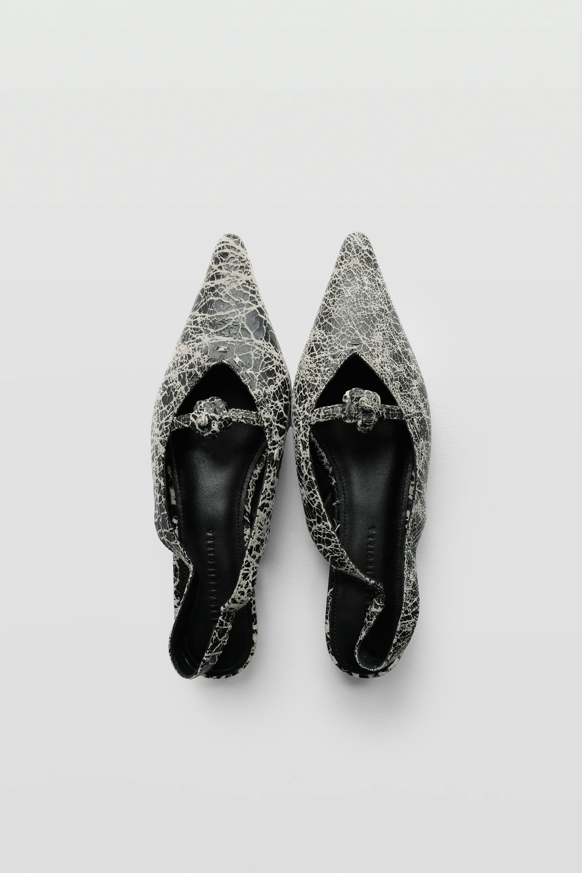 Valencia Pumps in Cracking Beige