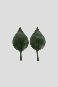 Calla Lily Clip On Shoes Accessories in Emerald Green
