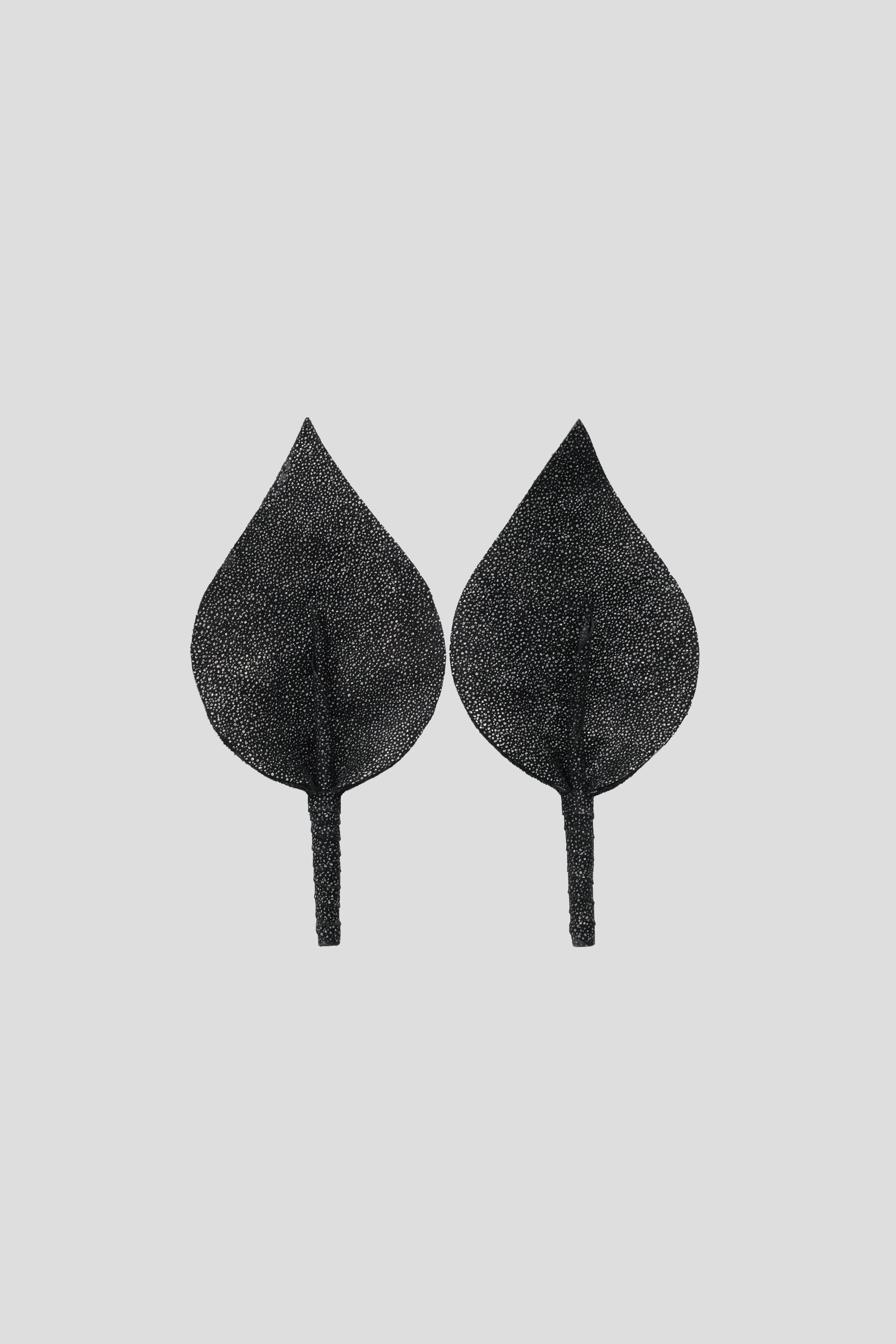 Calla Lily Clip On Shoes Accessories in Sparkling Black