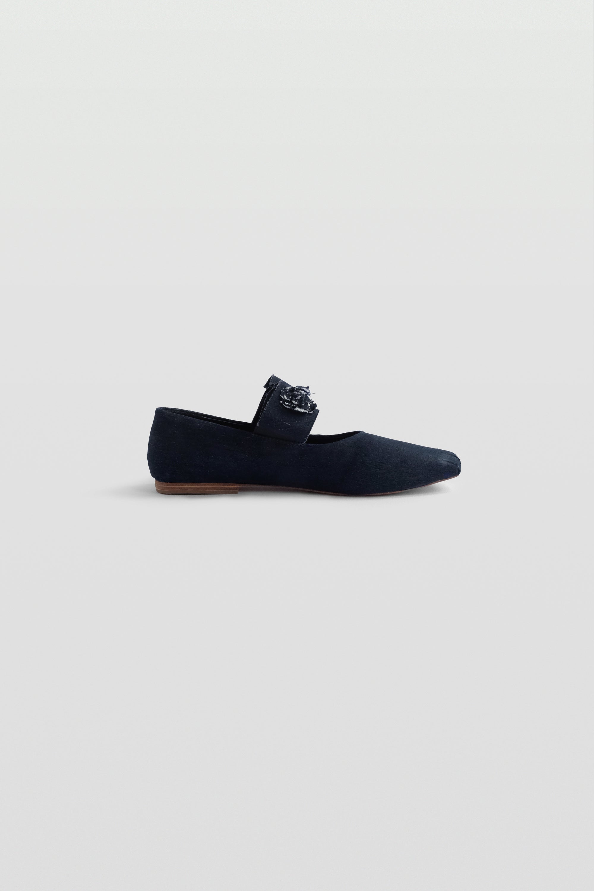 Evelina Ballet Flats in Denim