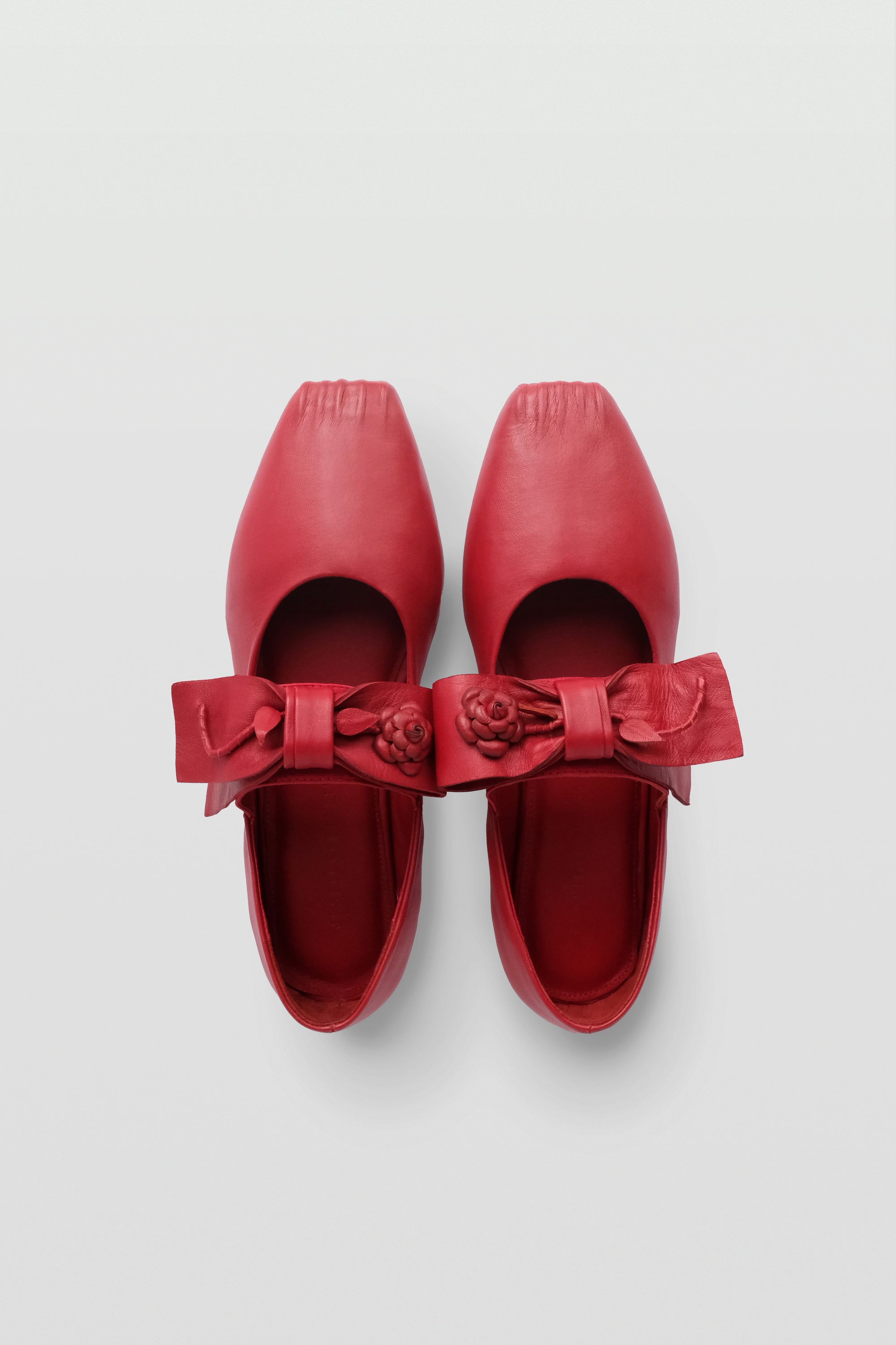 Evelina Ballet Flats in Red