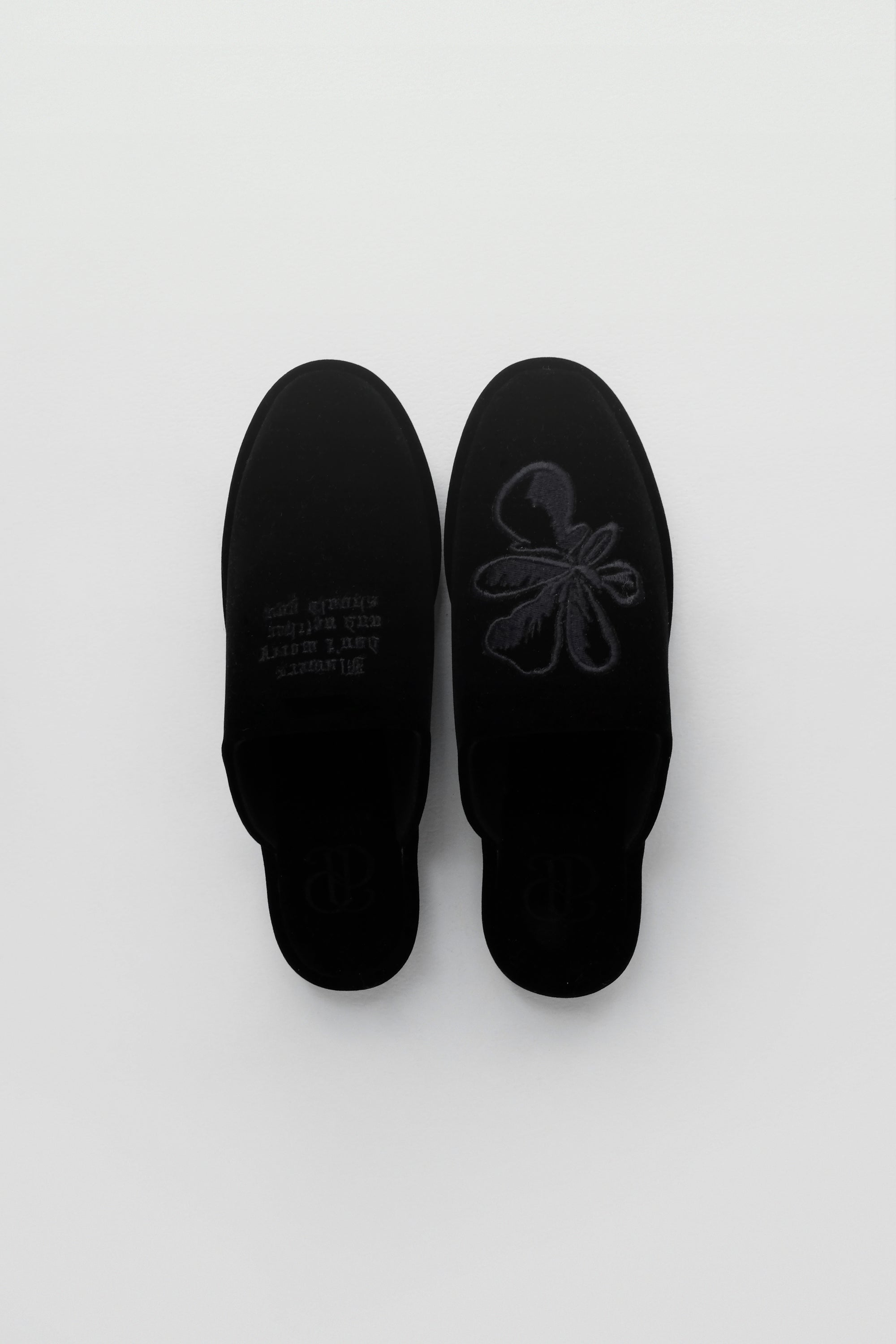 Flowers Don't Worry Home Slippers in Black