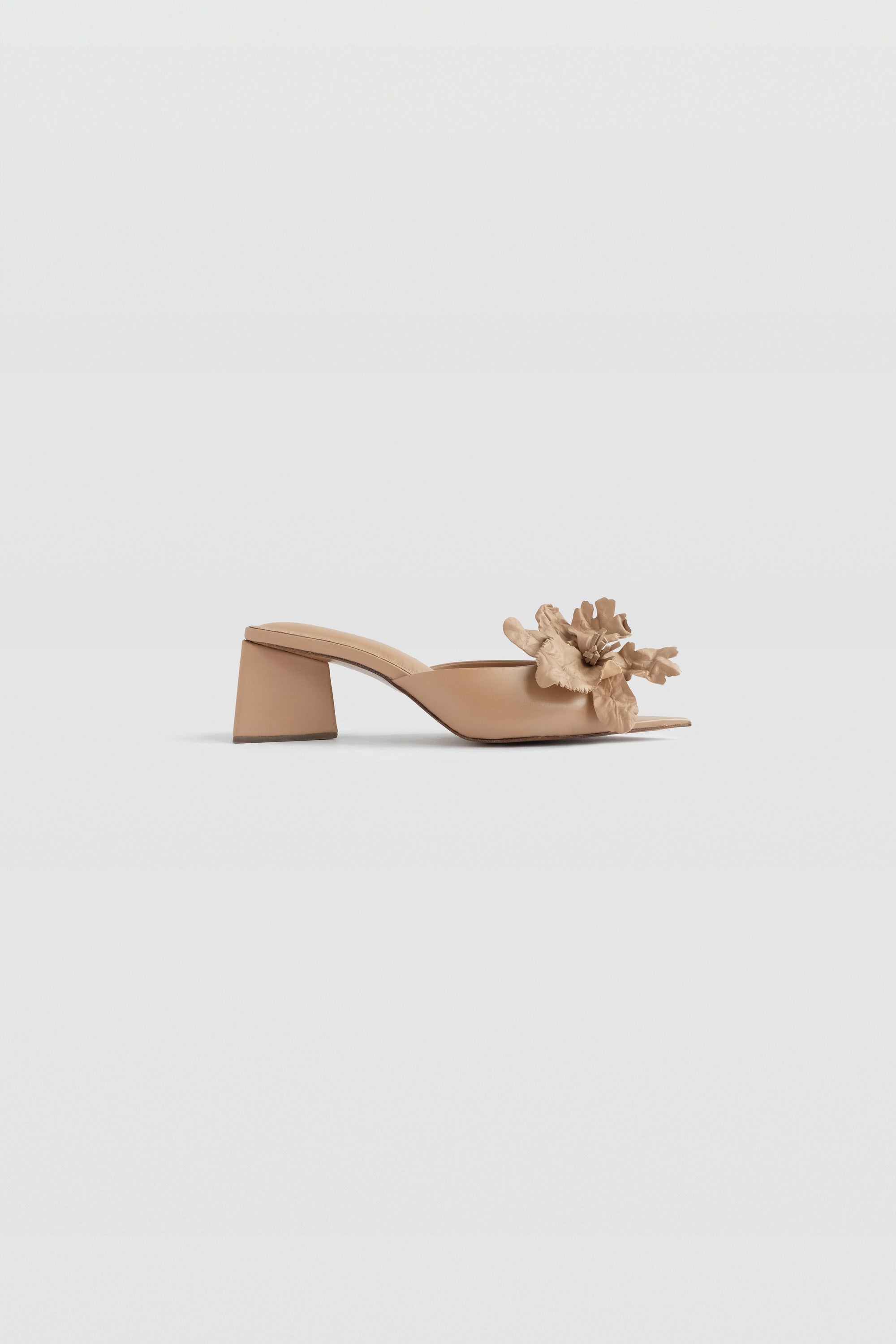 Jireh Heels III in Beige
