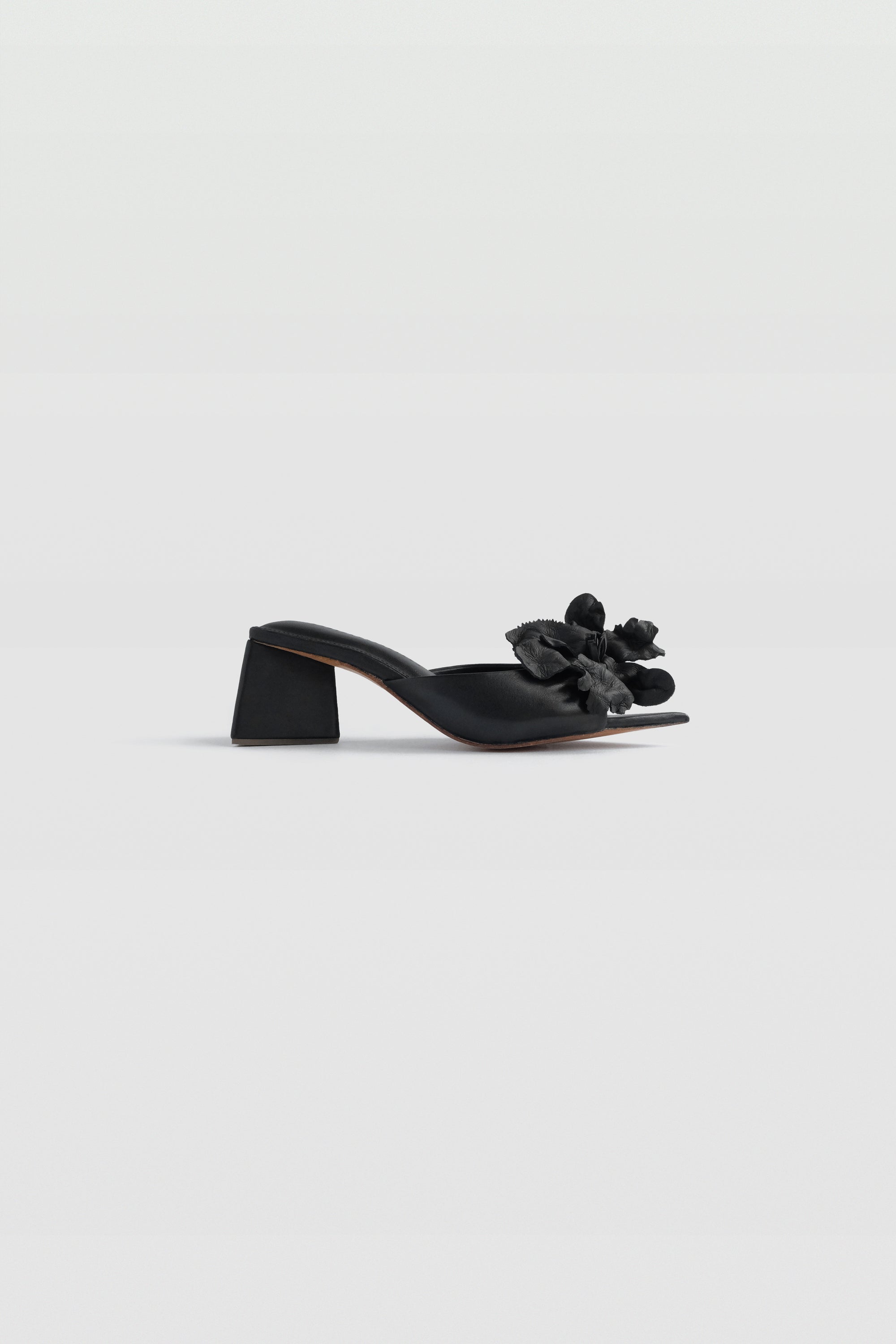 Jireh Heels III in Black