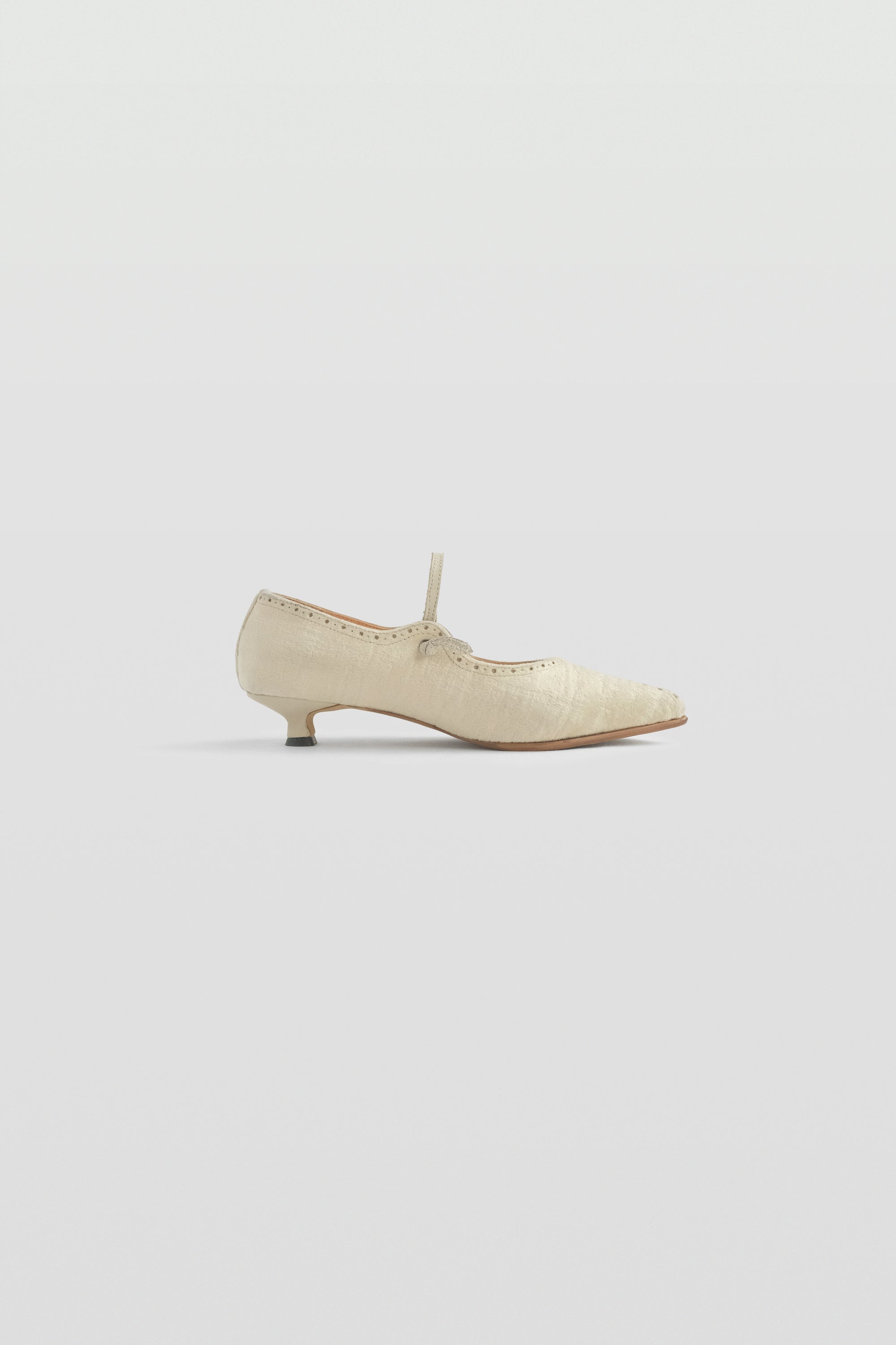 Selah Shoes in Ivory