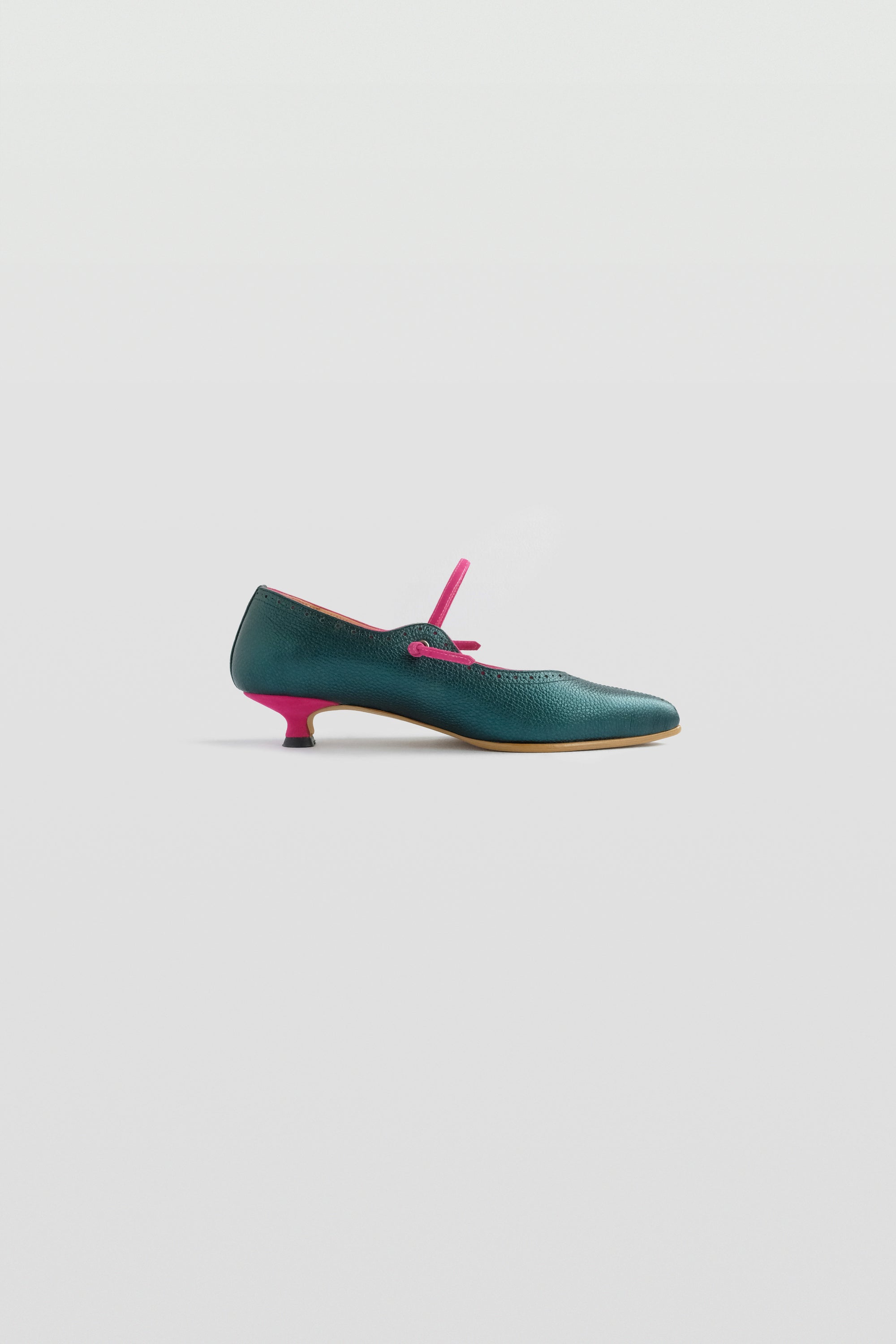 Selah Shoes in Metallic Green