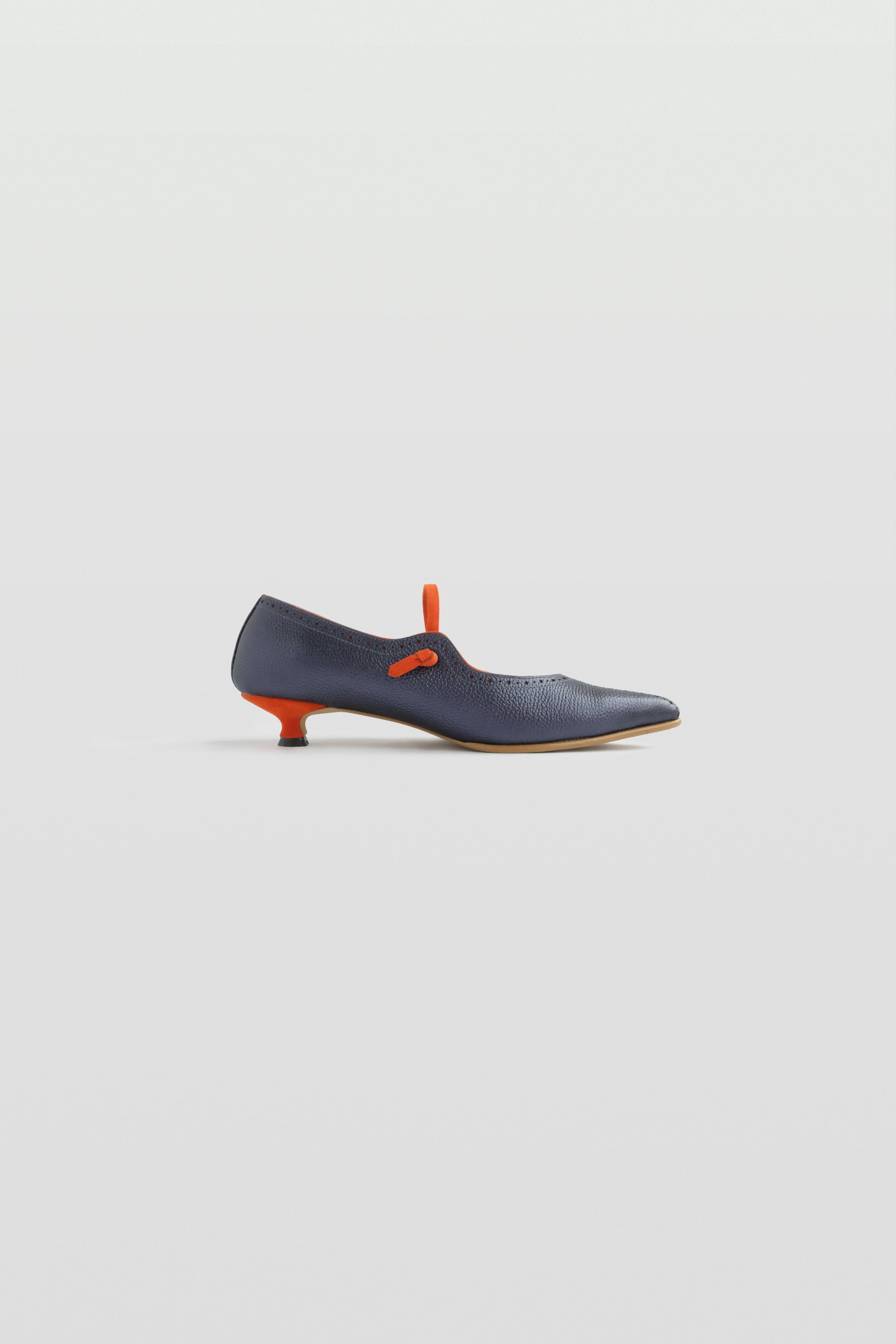 Selah Shoes in Metallic Navy