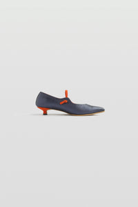 Selah Shoes in Metallic Navy