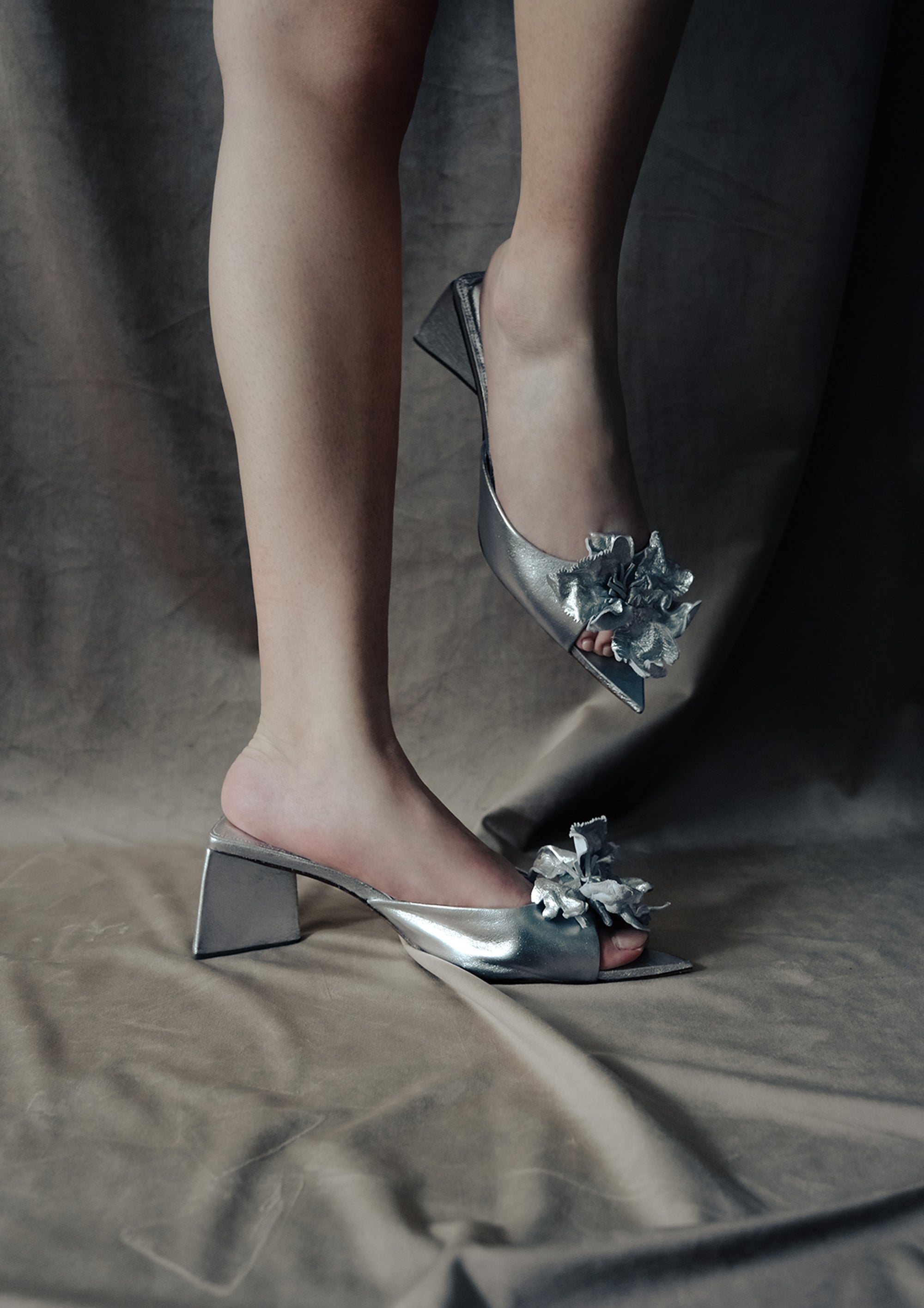 Jireh Heels III.II in Light Silver